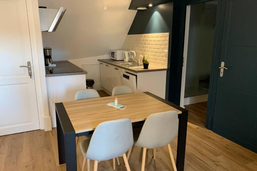 Le Cheval Bixio Apartment Бон Екстериор снимка
