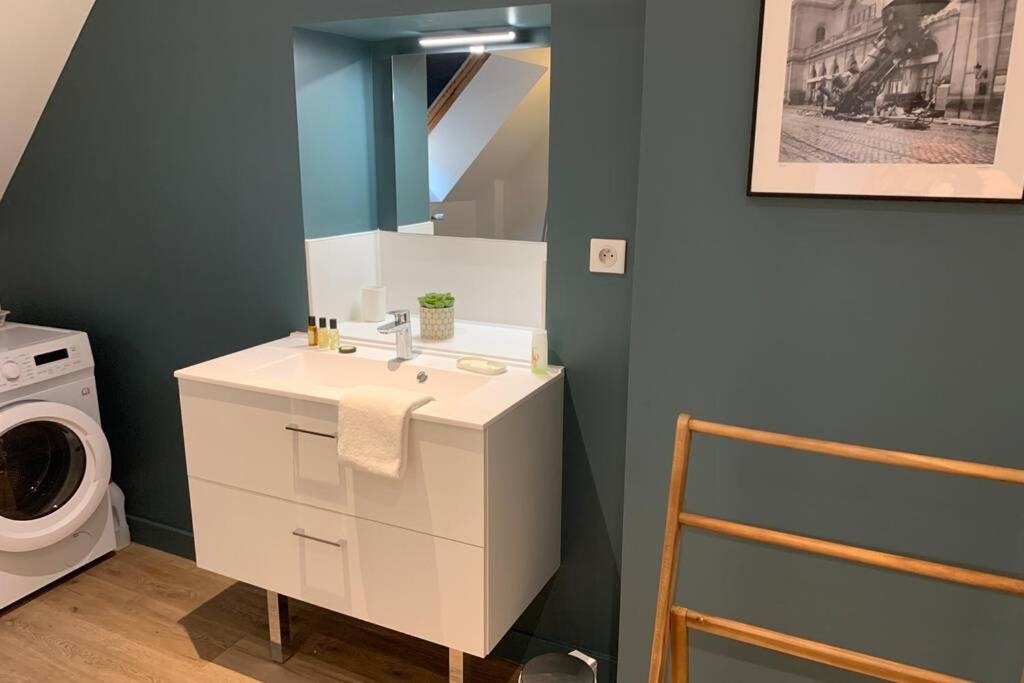 Le Cheval Bixio Apartment Бон Екстериор снимка